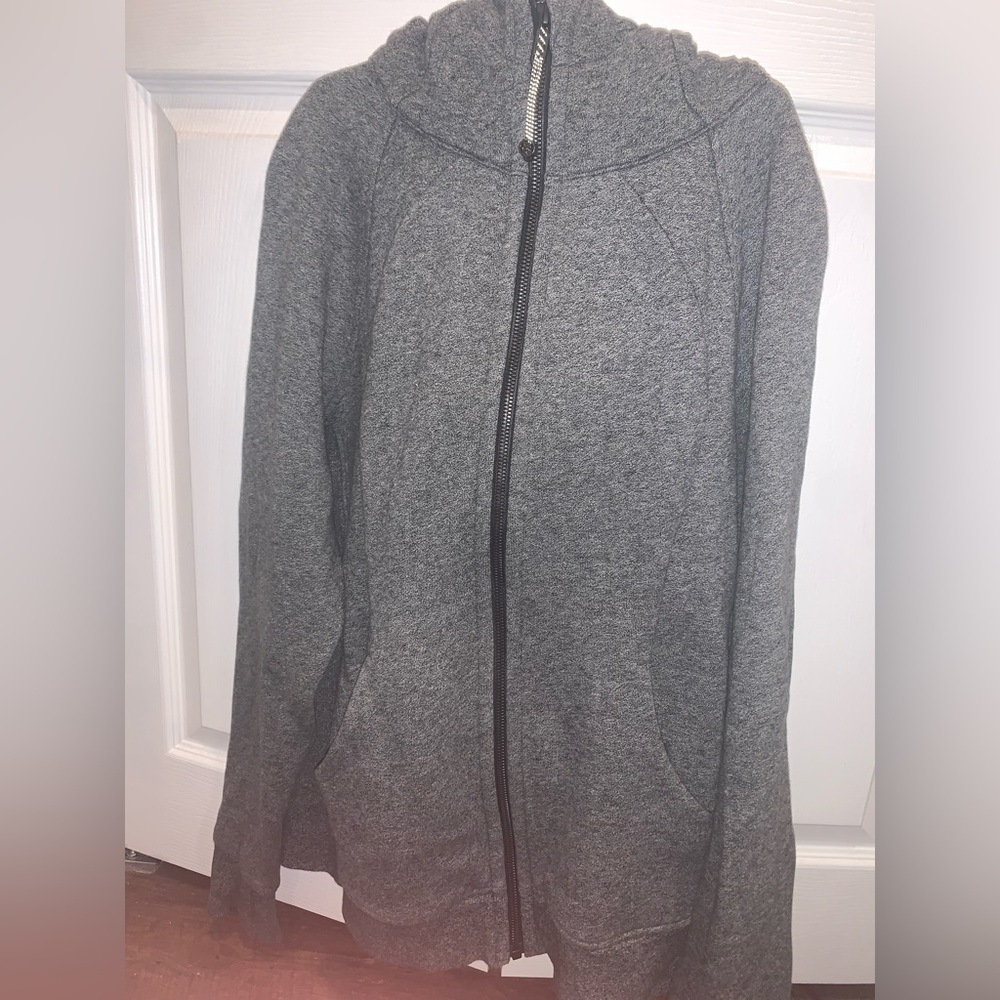 Like new Lulu Lemon Scuba Hoodie
